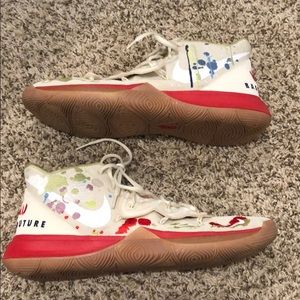 Nike Kyrie 5 EP Bandulu Basketball Shoes